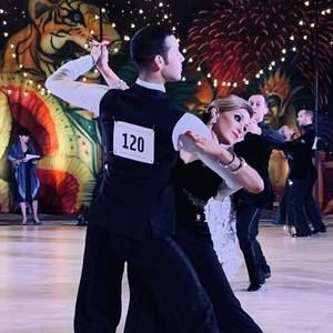 Meet your Posher, Holly